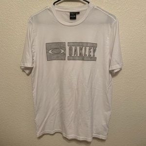 Oakley White Tee Medium